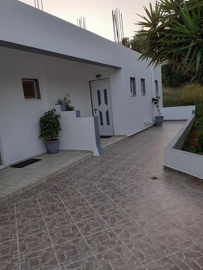 Golden Sun Apartments Rodakino Extérieur photo