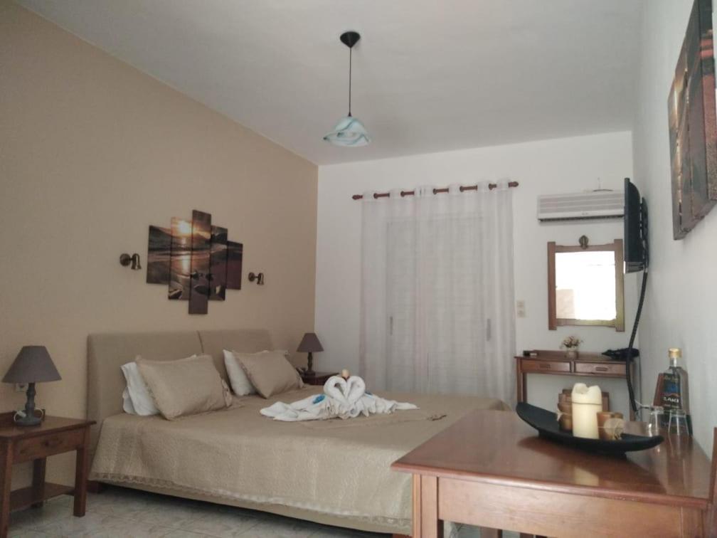 Golden Sun Apartments Rodakino Extérieur photo