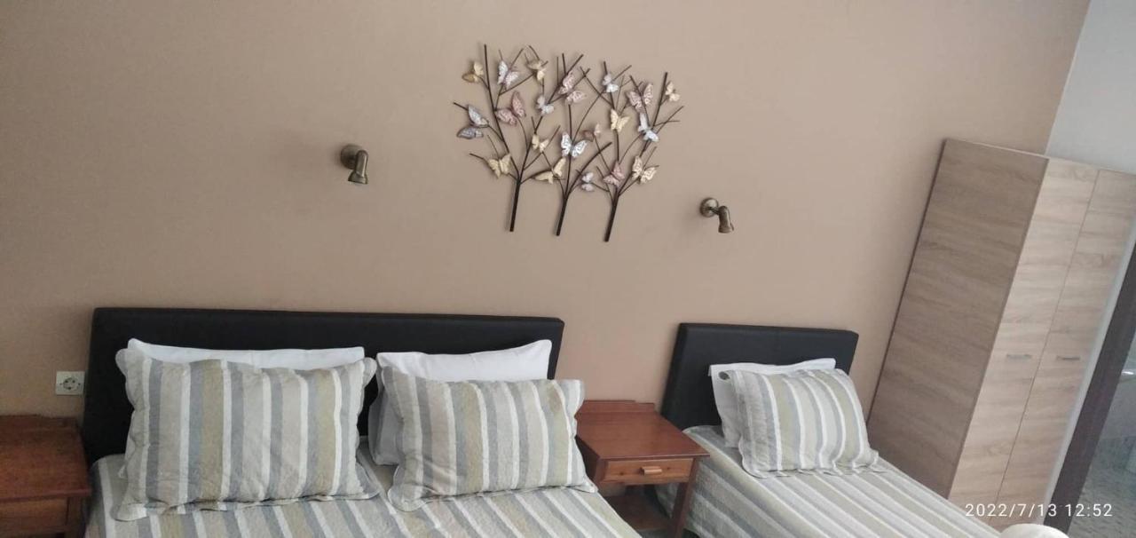 Golden Sun Apartments Rodakino Extérieur photo