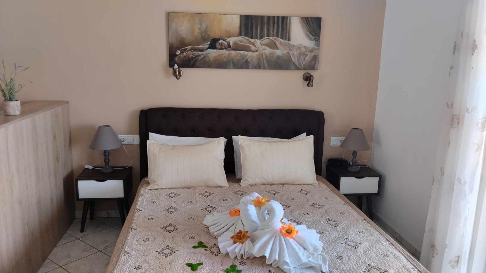 Golden Sun Apartments Rodakino Extérieur photo