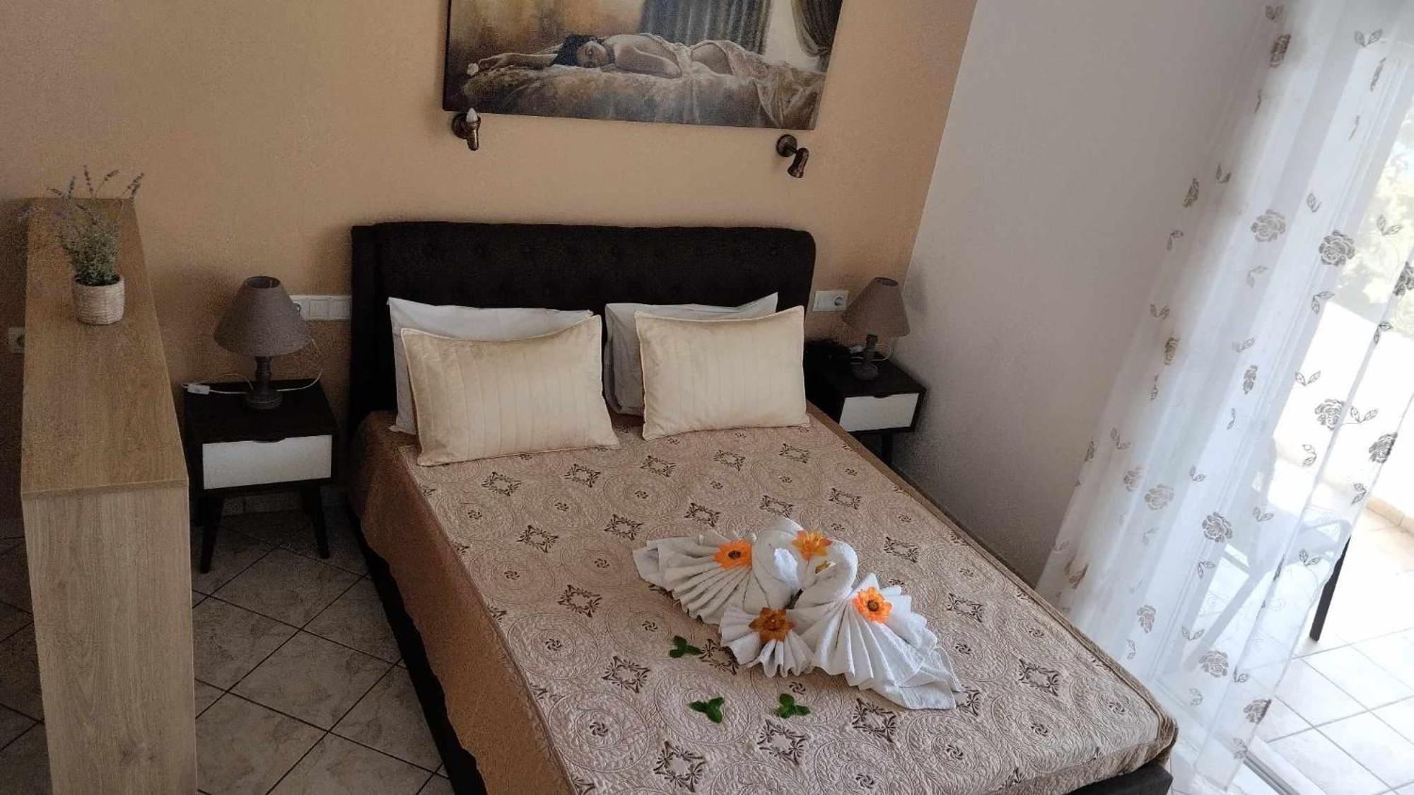 Golden Sun Apartments Rodakino Extérieur photo